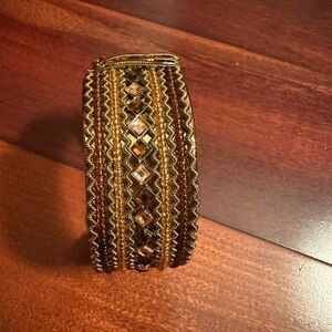 Elegant Gold and Brown Beaded Bracelet